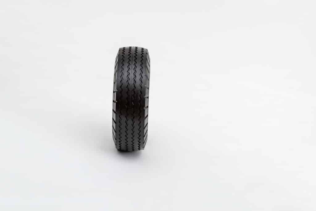 natural rubber wheel tread